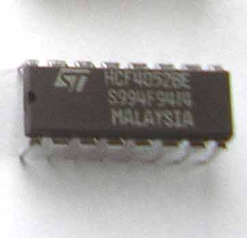 4521 : CI CMOS Compteur bin. 24 bits