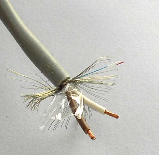 FB250 : Câble blindé 2x 0.5mm²